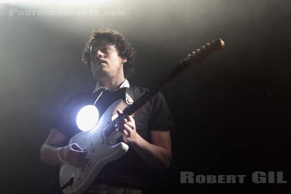 METRONOMY - 2010-10-30 - PARIS - CentQuatre - 